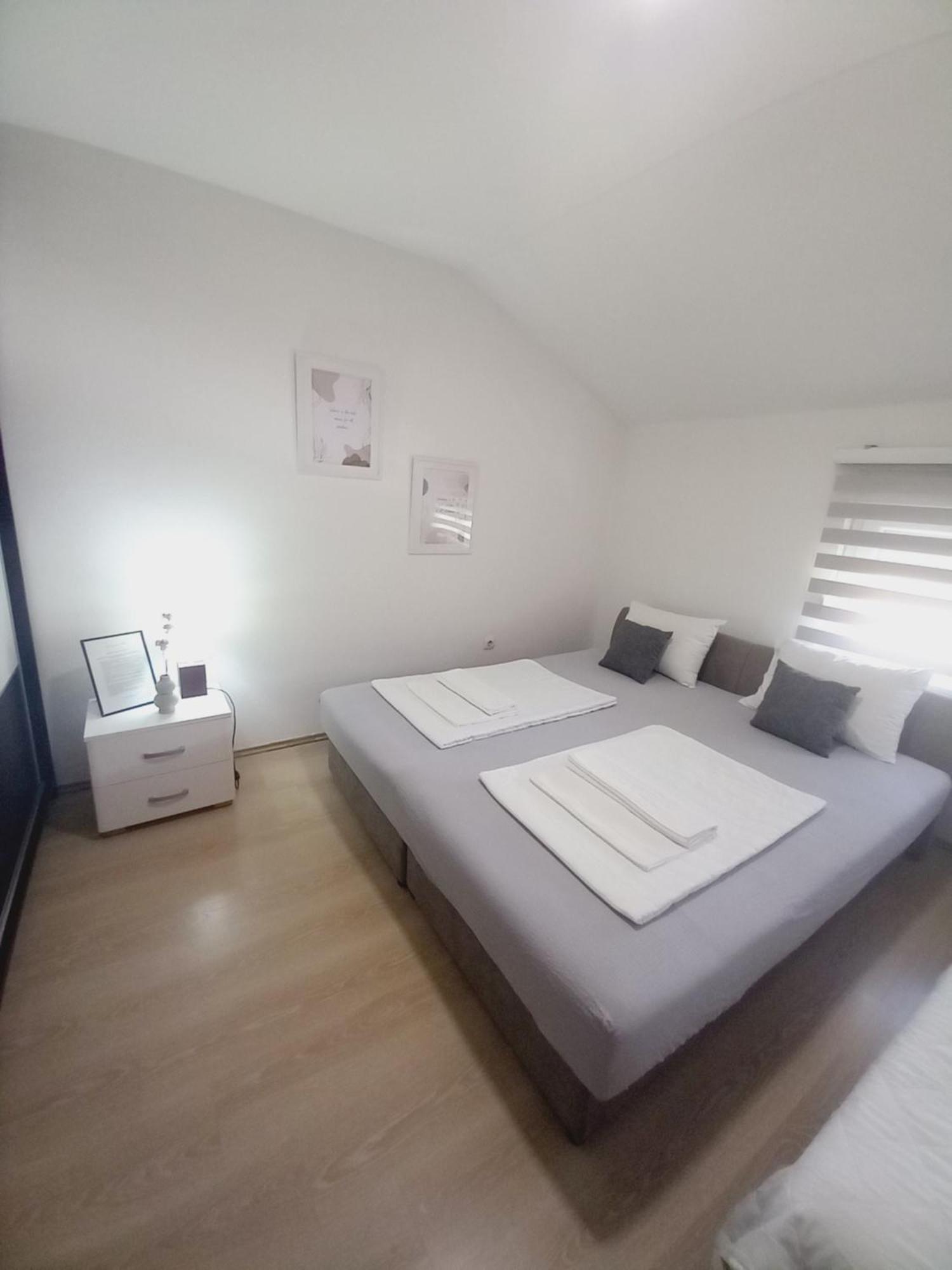 Apartments Platz Mostar Pokoj fotografie